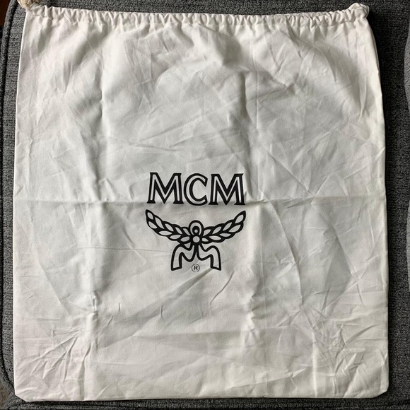 mcm backpack dust bag